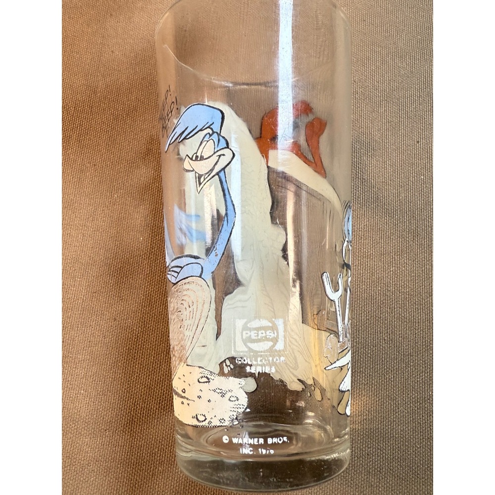 Vintage 1976 Pepsi Warner Bros Road Runner & Wile E. Coyote Collector Glass - Picture 6 of 7